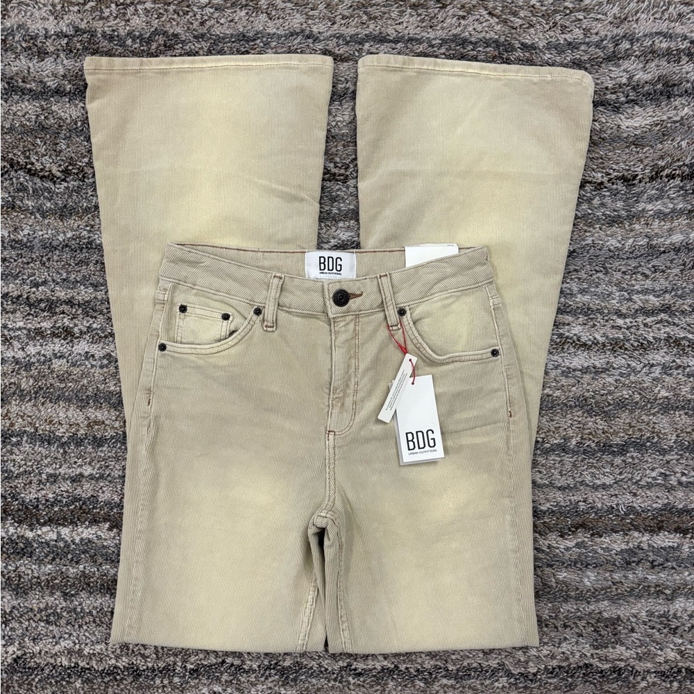 Urban Outfitters BDG Mid Rise Flare Jeans Sz 27Wx32L NWT | BDG Flare Jeans NEW - - Picture 2 of 13